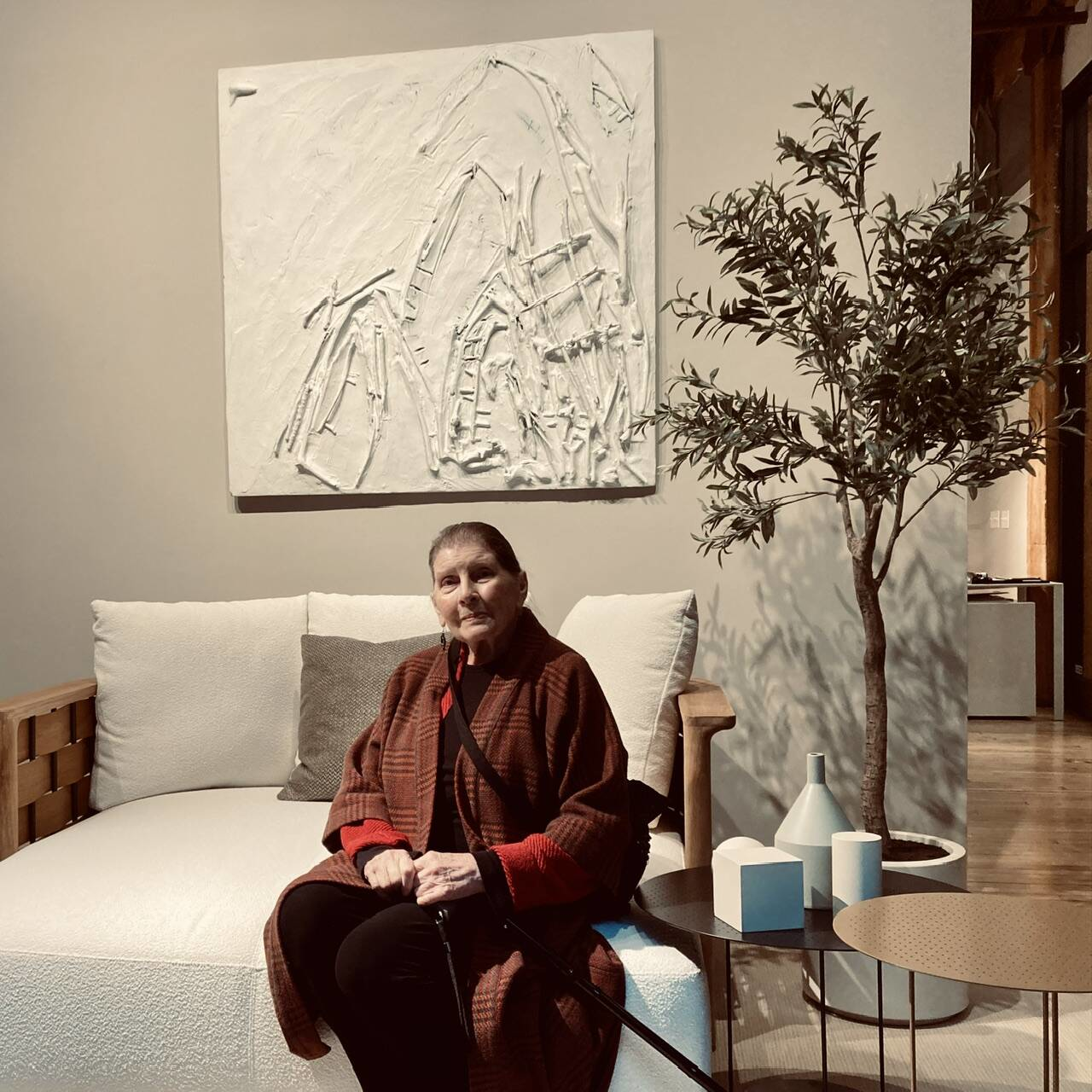 Dorothy with Mixed Media at Molteni&C